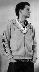 Micha� Ptasznik