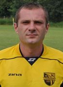 Adam Doma�ski